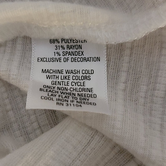 NEW DIRECTIONS Ivory Blouse - Picture 9 of 9